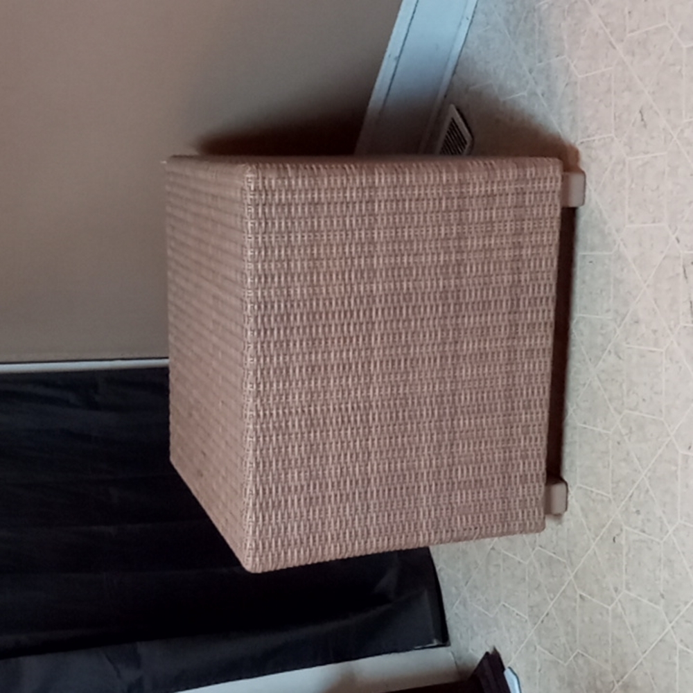 Wicker table